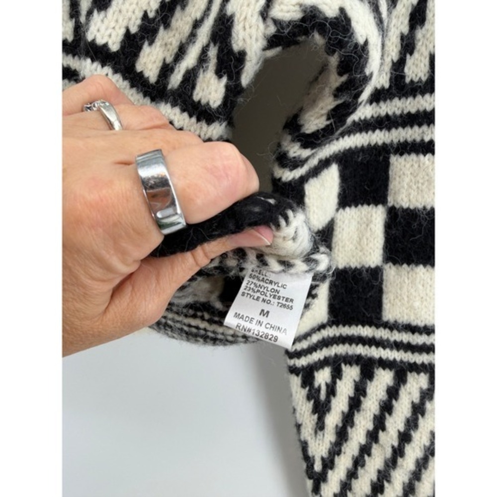 Miou Muse Black Ivory Geometric Chevron Checkerboard Cropped Knit Sweater M - Picture 6 of 8
